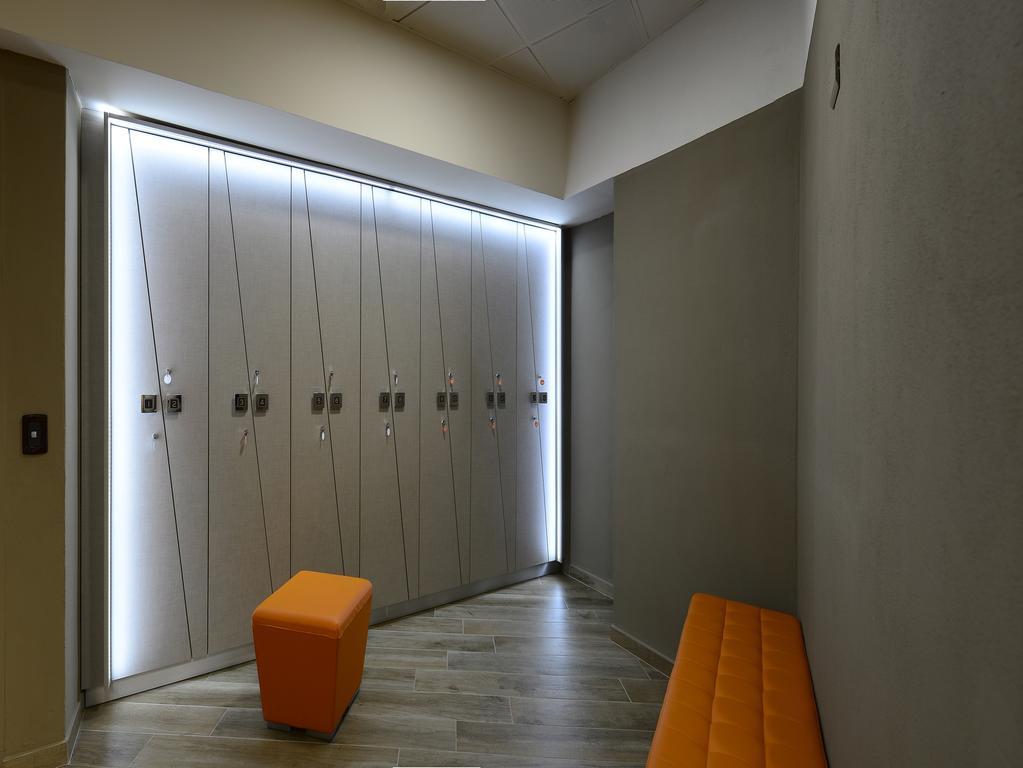 Impero 4*